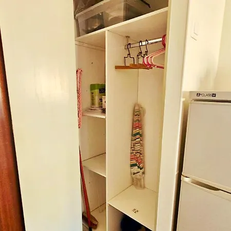 A 100m De La A5, Etage 1 Appartamento *