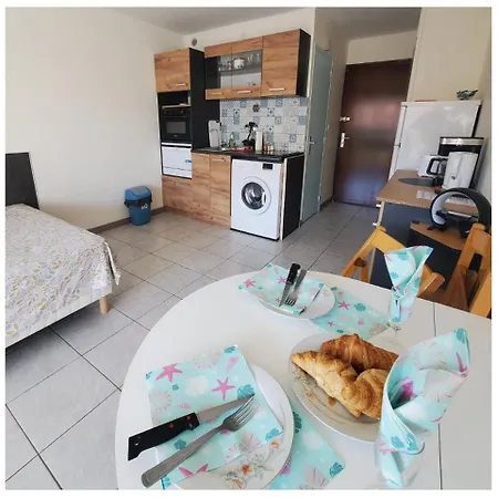 A 100m De La A5, Etage 1 Appartamento *