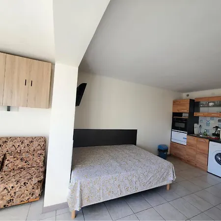 Appartamento A 100m De La A5, Etage 1 Agde